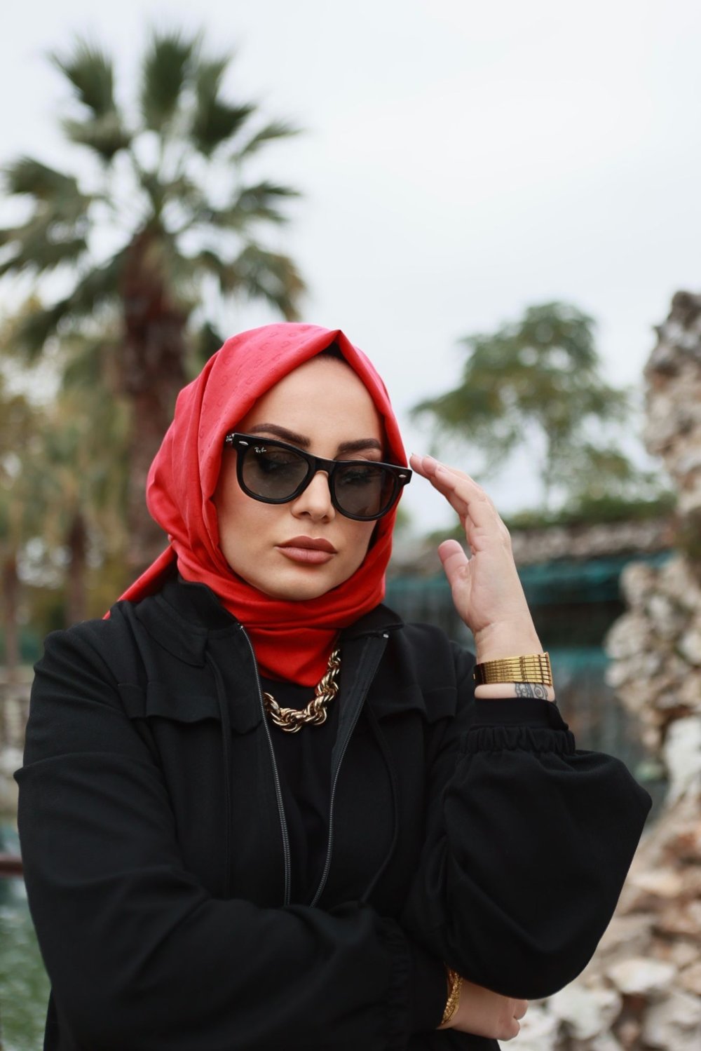 Melis Kap  Siyah